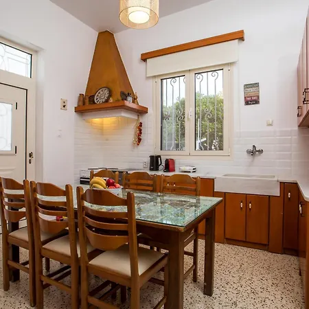 Thelia Rhodian Traditional House Вилла